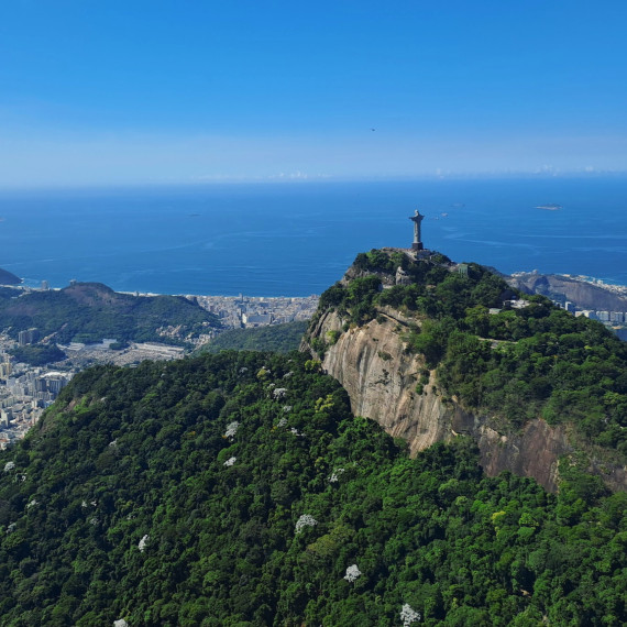 Výhled z vrtulníku na božské Rio.