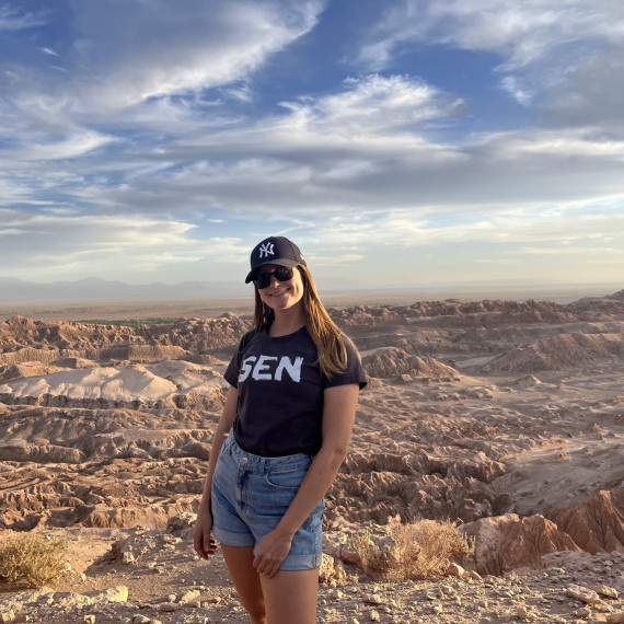 Kamenné a pískové útvary Měsíčního údolí v Chile.