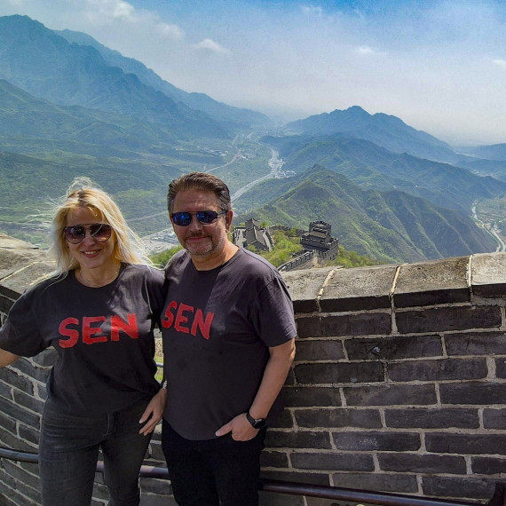 Klienti CK SEN na procházce po Velké čínské zdi. 