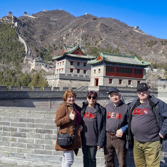 Klienti CK SEN u Velké čínské zdi. 