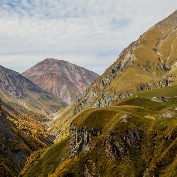 Přejezd přes legendární Vojenskou cestu