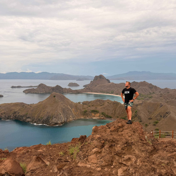 Indonéský ostrov Padar.