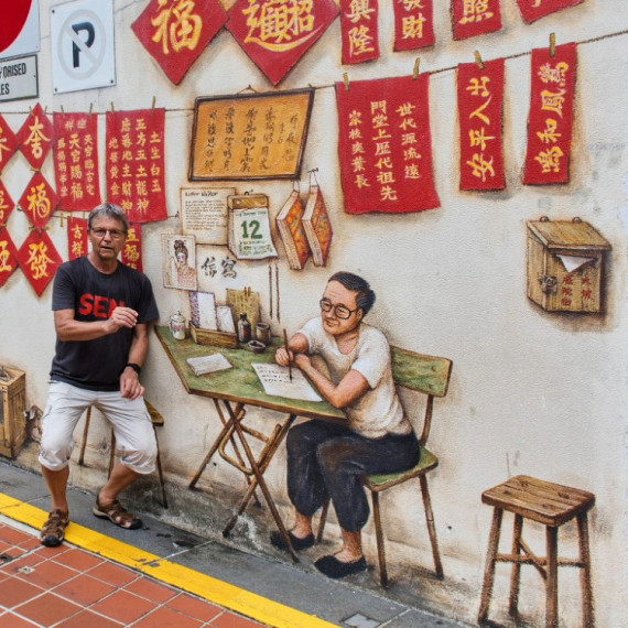 Náš SEN klient si užívá atmosféru street artu. 