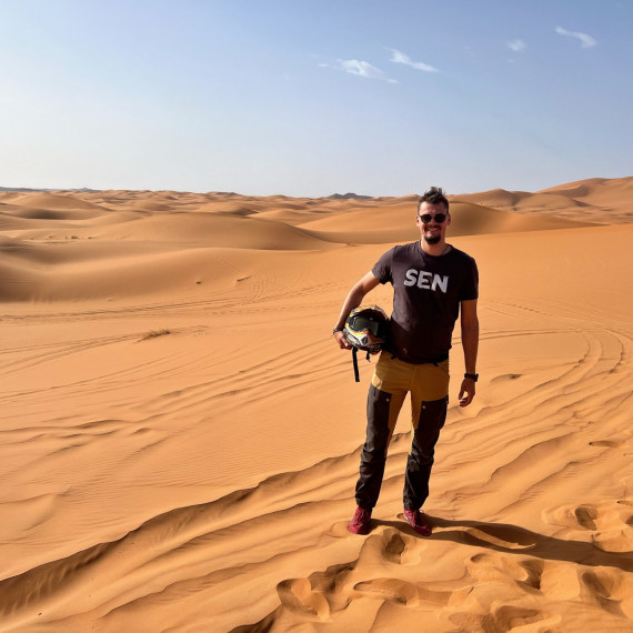 Projížďka dunami marocké pouště je nezapomenutelným zážitkem.