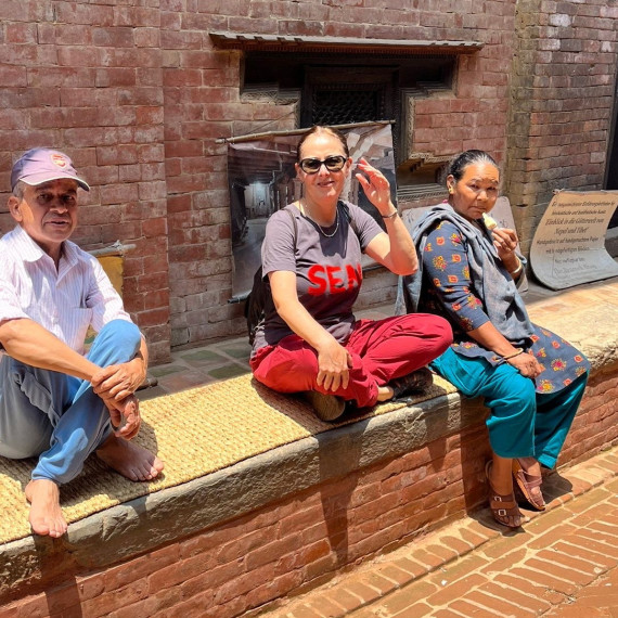 Autentické setkání s místními v Káthmandú.