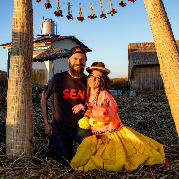 Plovoucí ostrůvky Los Uros, které si vytvořili sami místní obyvatelé.