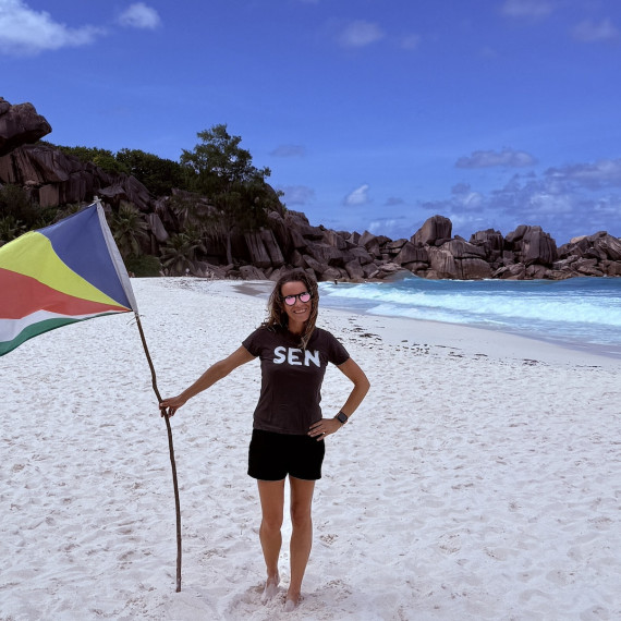 SEN průvodkyně Veronika na ostrově Praslin na Seychelách. 