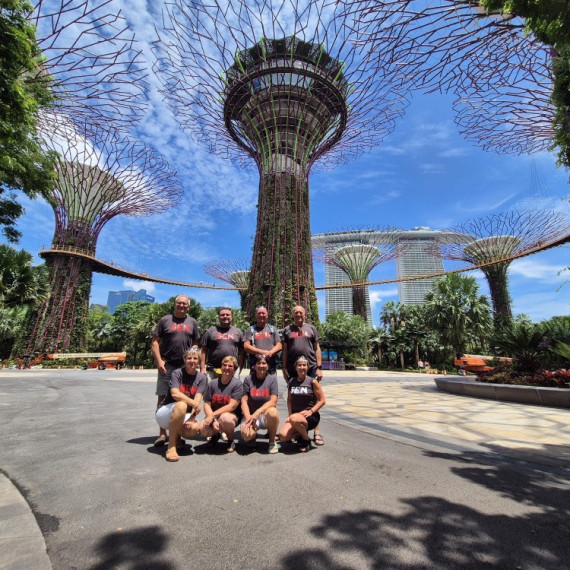 Prohlídka Gardens by the Bay v Singapuru.