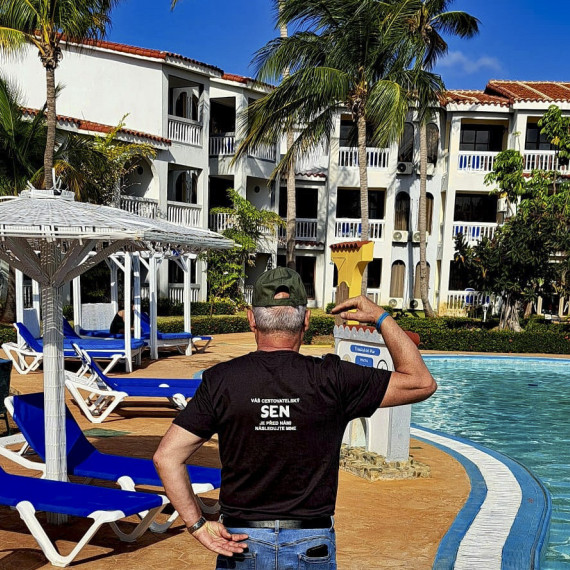 SEN klient si užívá zasloužený odpočinek v hotelu na Varaderu.