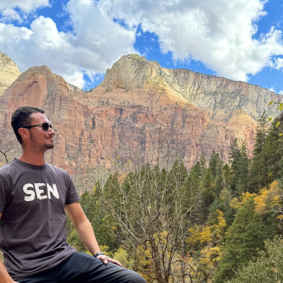 Náš průvodce Tomáš v národním parku Yosemite.