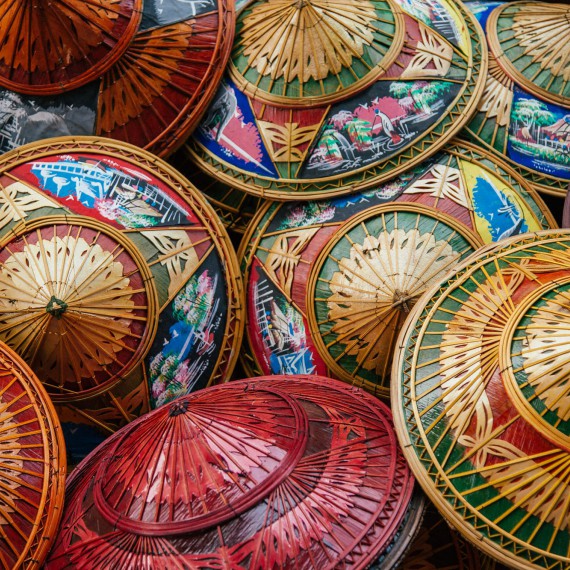 Tradiční thajské klobouky. 