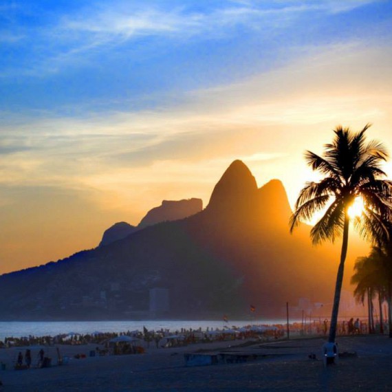 Brazilská pláž Copacabana, Rio de Janeiro