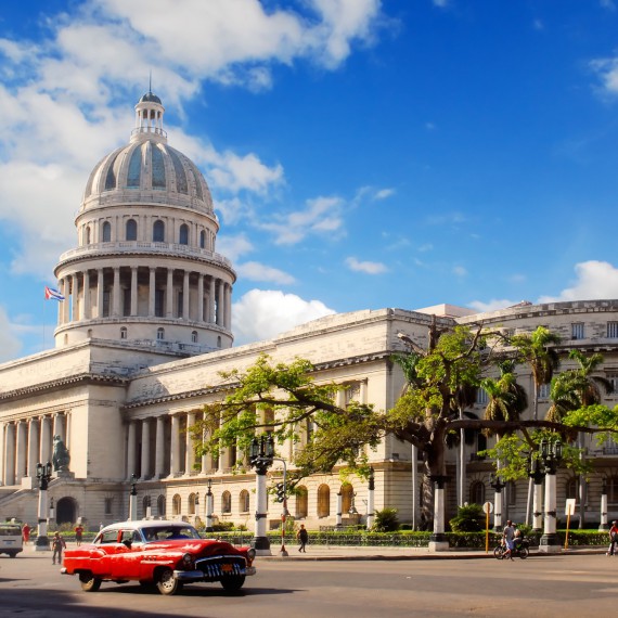 Capitolio v Havaně je větší než ve Washingtonu