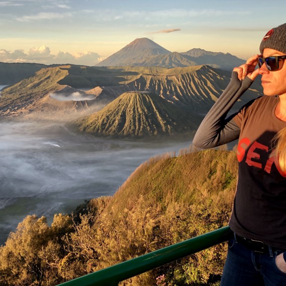 Bromo při východu slunce