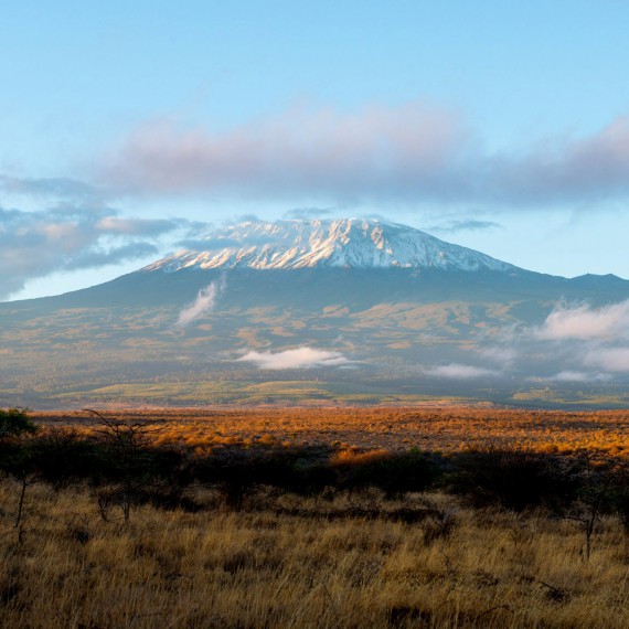 SEN si k dobytí vrcholu Kilimandžára zvolila Lemosho route