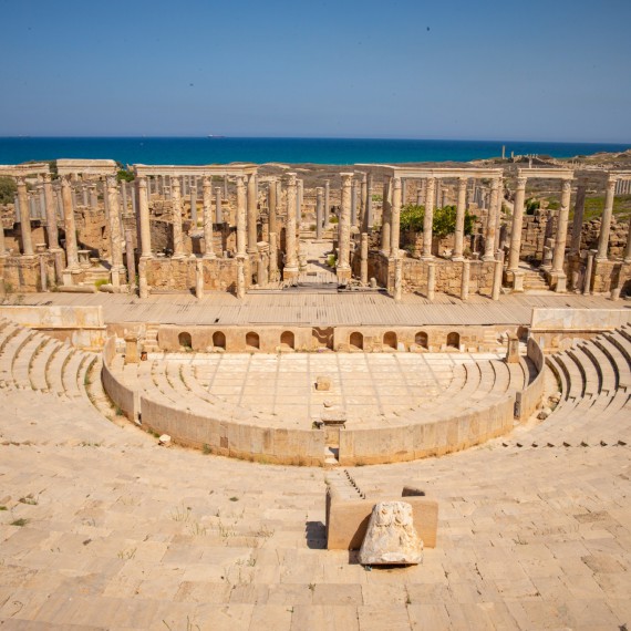 Místa pro 3000 lidí 