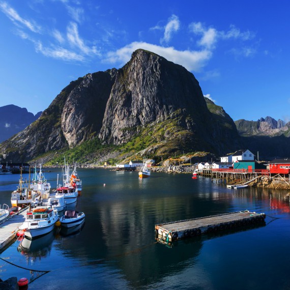 Svolvaer - hlavní město Lofot  