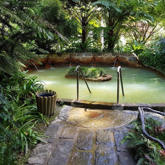 Terra Nostra s teplotou vody až 40 stupňů