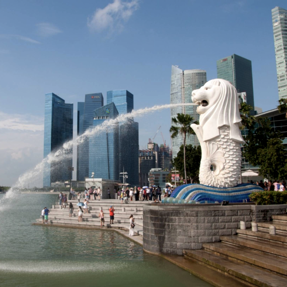 Moderní Singapur za denního světla 