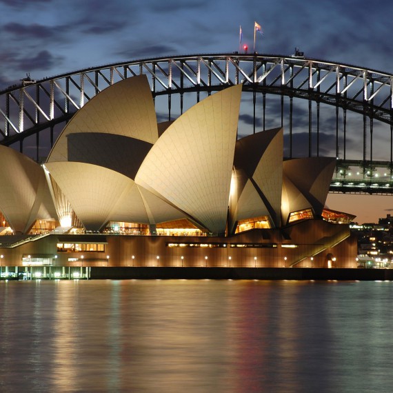 Opera house – symbol Sydney