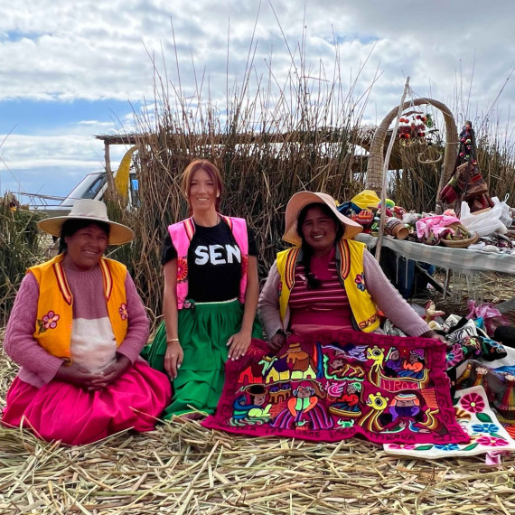 Návštěva ostrůvků Los Uros.