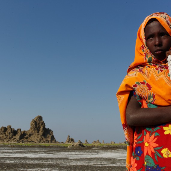 Naše malá Afarka v pustině na hranicích Džibuti 