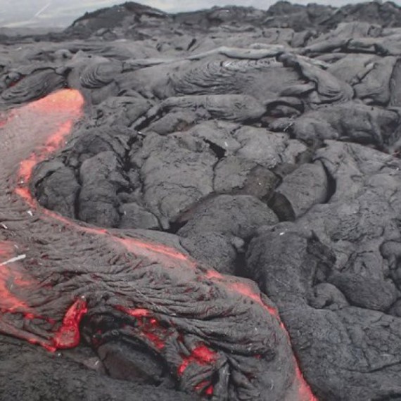 Sopečná láva na jihu ostrova Big Island