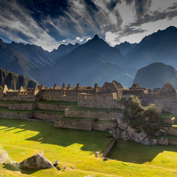 Magické Machu Picchu při východu slunce 