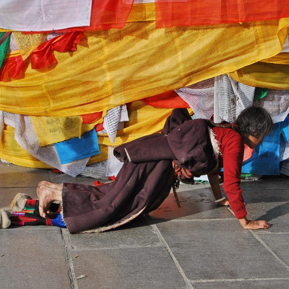 Modlitby místních na Barkoru