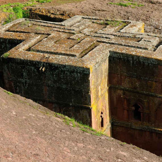 Dovedeme Vás ke kostelu sv. Jiří v Lalibele