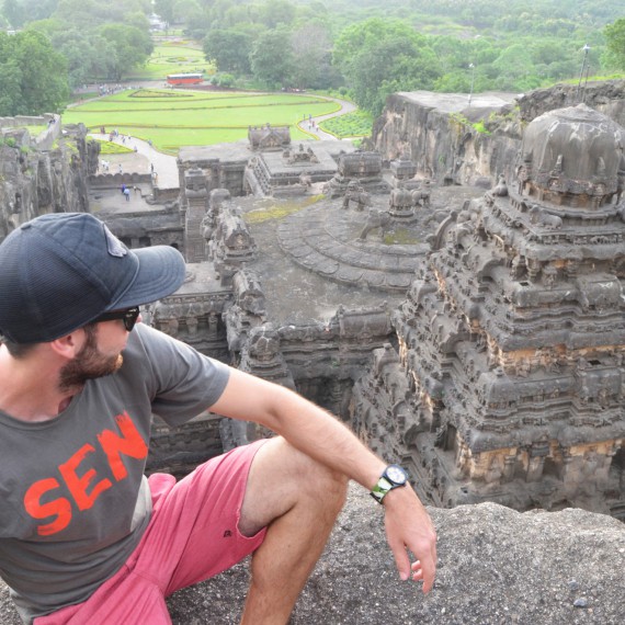 Celodenní prohlídka jeskyní Ellory a Ajanty