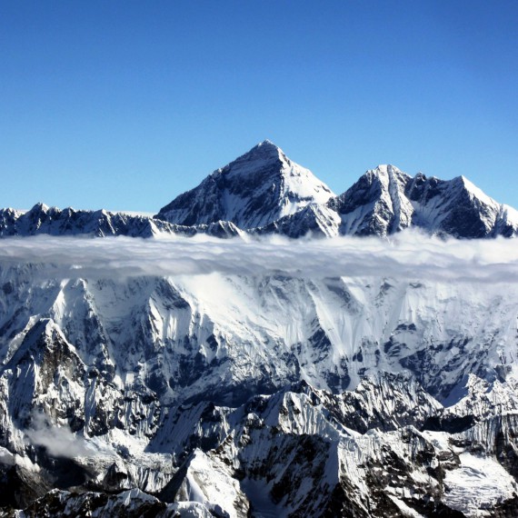 Majestátnosti Himáláje z ptačí perspektivy