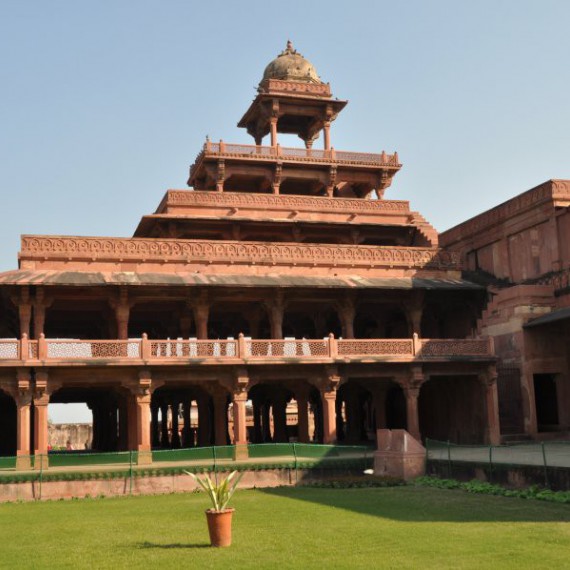 Fatehpur Sikri a jeho palácové stavby 