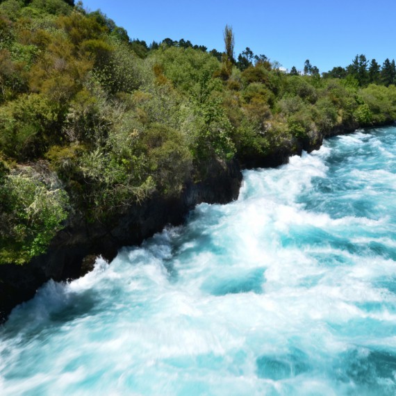 Burácející Huka Falls