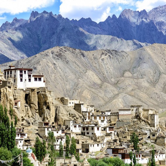 Leh je centrum tibetského buddhismu