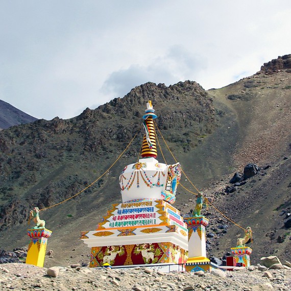 Zaposloucháme se do buddhistických modliteb