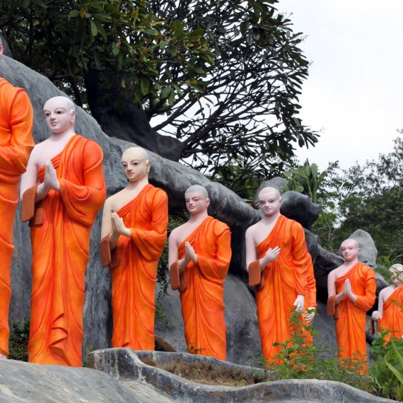 Využijte First Minute slevu k poznání ostrova čaje - Srí Lanky