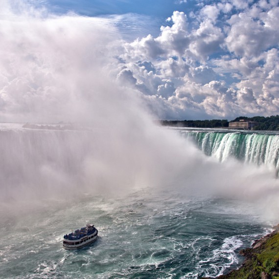 Kouř nad Niagarou 