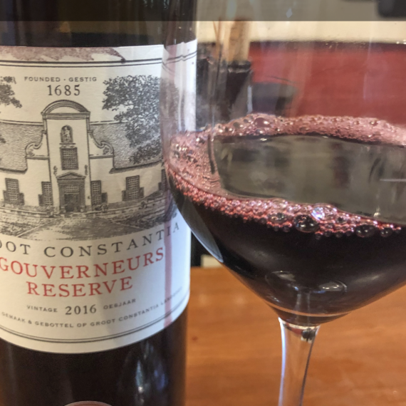 Místní jihoafrické víno