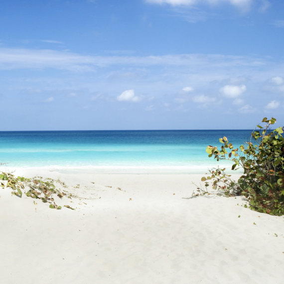 Bělostné pláže na Kubě