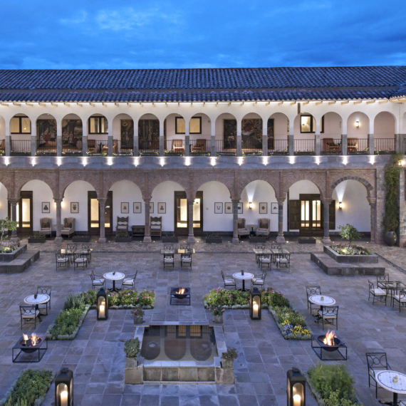 Hotel JW Marriott El Convento v Cuzco 