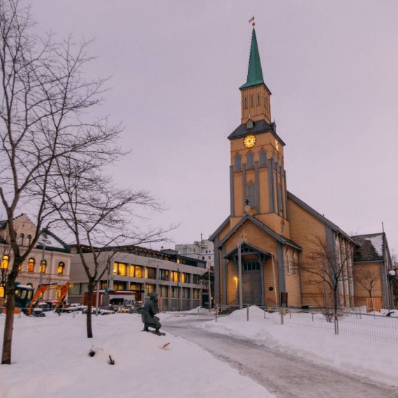 Zimní cesta do metropole severního Norska vás nezklame