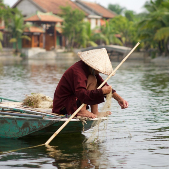 Vietnamský rybář.
