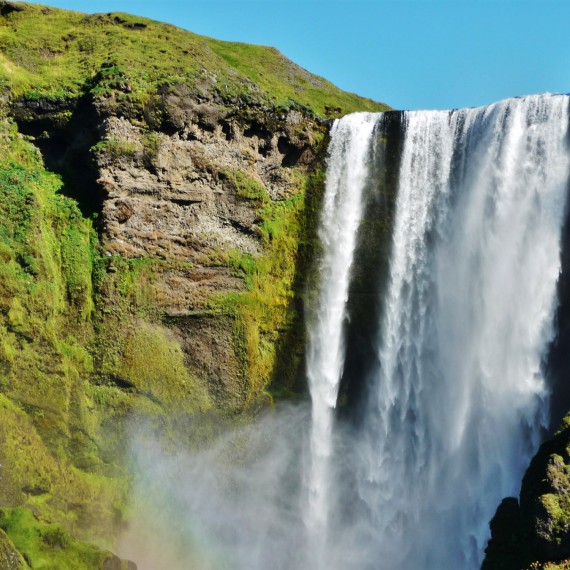 Dech beroucí vodopád Skogafoss