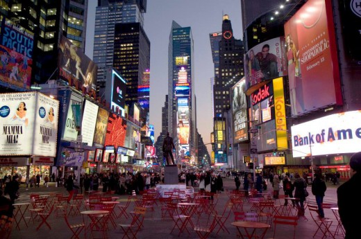 Noční život na Times Square se nikdy nezastaví