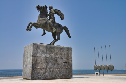 První kontakt s Alexandrem Velikým na lákavé promenádě v Soluni