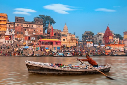 Varanasi v Indii, řeka Ganga