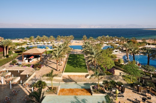 Velký resort s množstvím atrakcí a prostoru  Mövenpick Resort & Spa Tala Bay Aqaba 