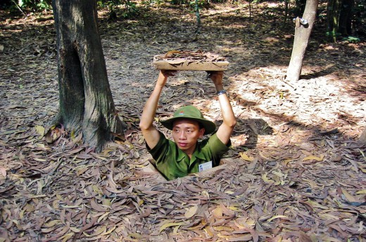 Vejdete se i vy do Cu Chi tunelů?