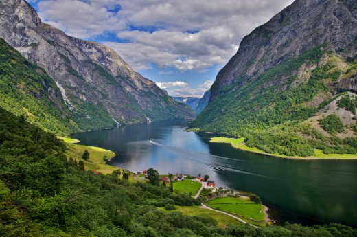 Krásné přírodní scenérie v Norsku 